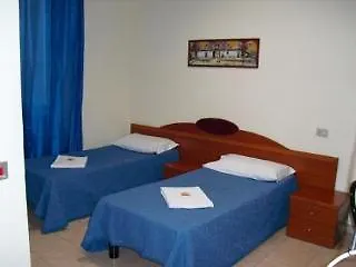 Otel Midtown *