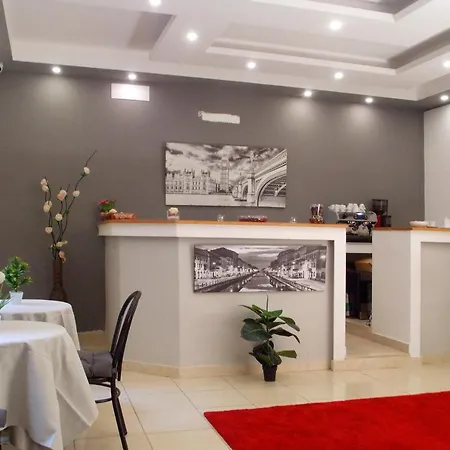 Midtown Otel