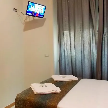 Midtown Otel *