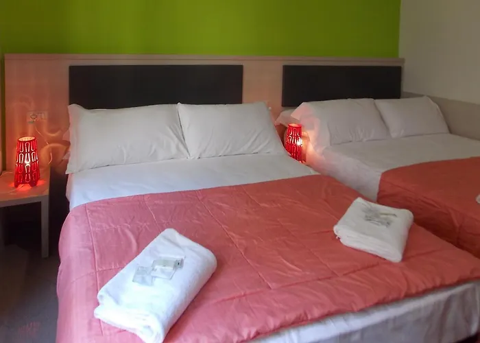 Midtown Hotel *